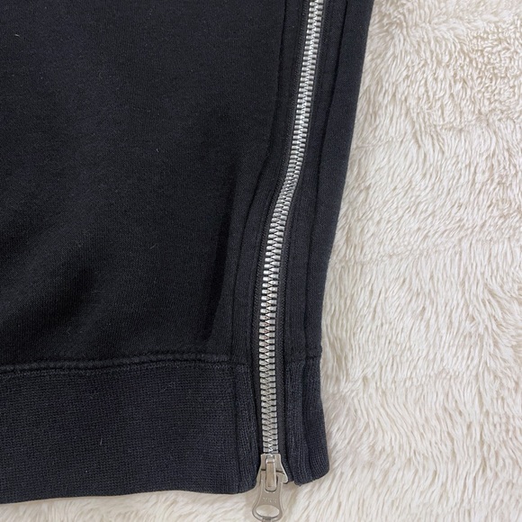 Women's Nike Air Logo Crew Sweatshirt Size XS - Picture 4 of 5